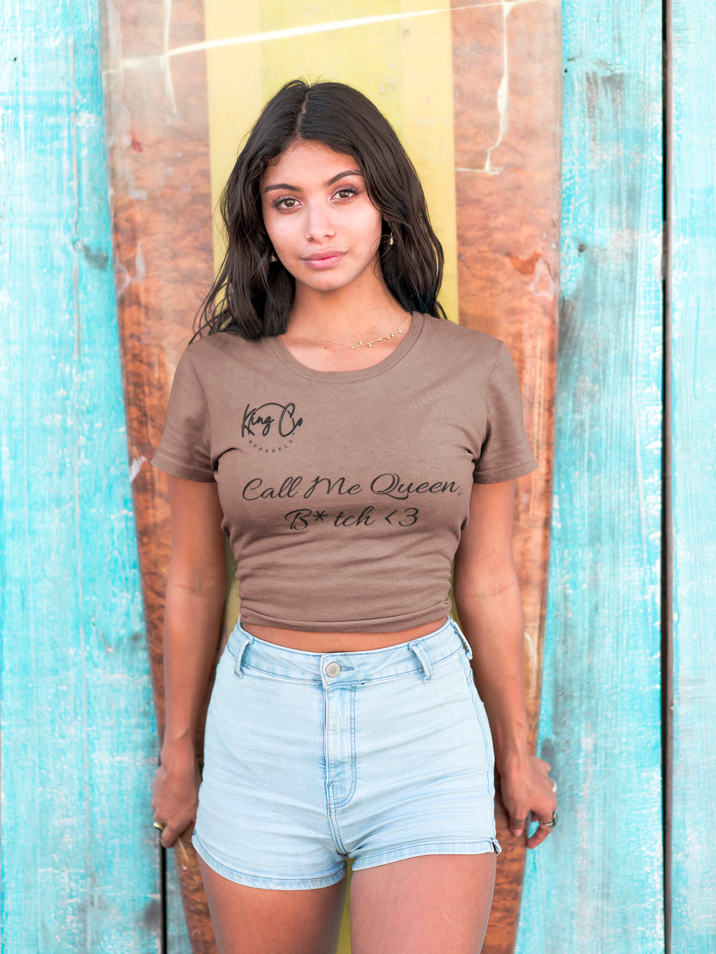"Call Me Queen, B*tch <3" Women's Crop Top Tee™